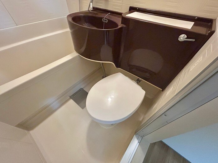 物件内観写真17　(トイレ)