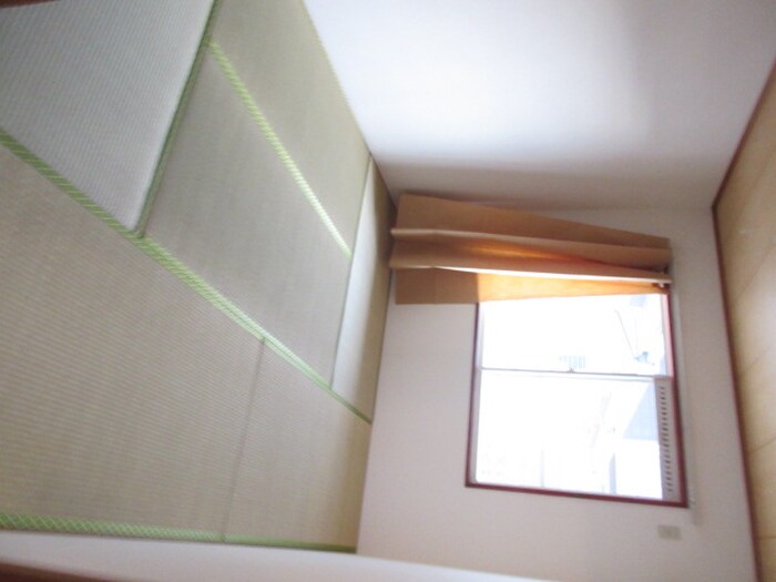 物件内観写真11　(居室)