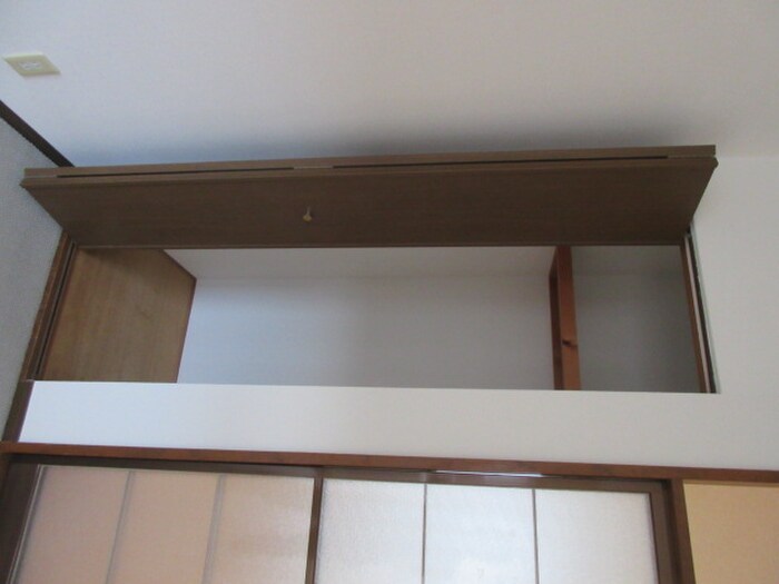 物件内観写真13　(収納)