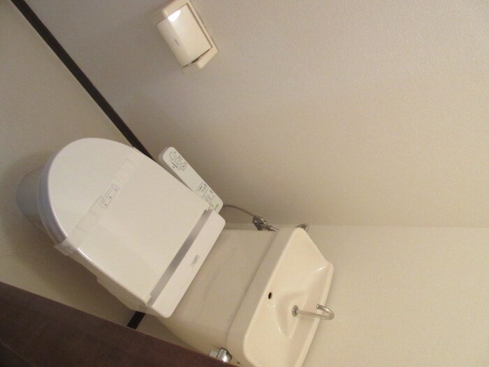 物件内観写真18　(トイレ)