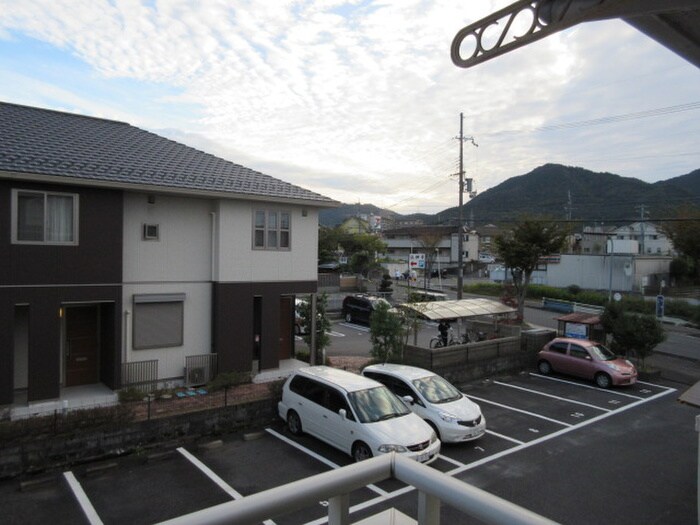 物件内観写真22　(室内からの展望)