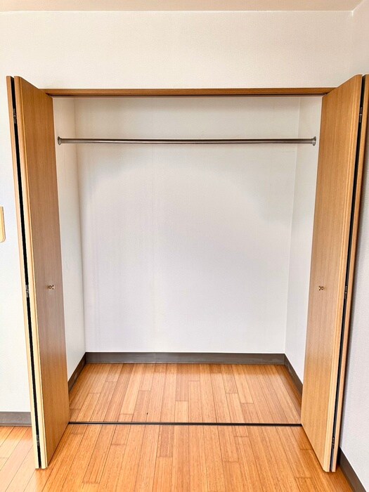 物件内観写真13　(収納)