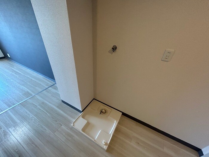 物件内観写真13　(洗濯機置場)