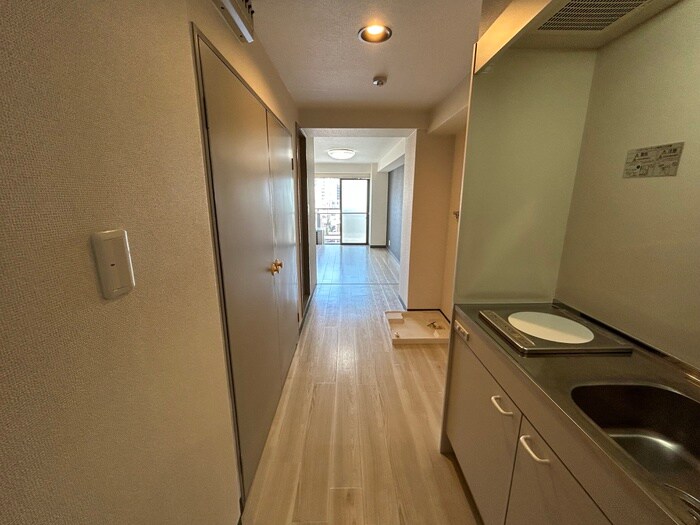 物件内観写真19　(廊下)