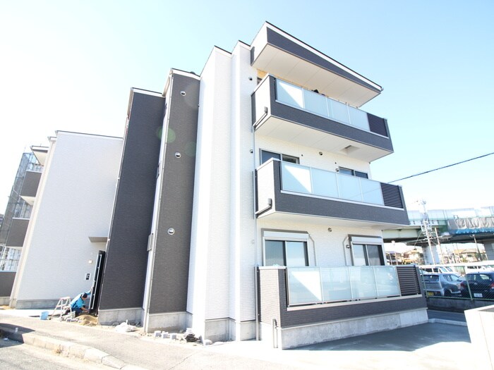 物件外観写真6　(外観写真)