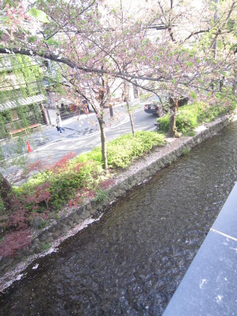 物件外観写真3　(周辺環境)