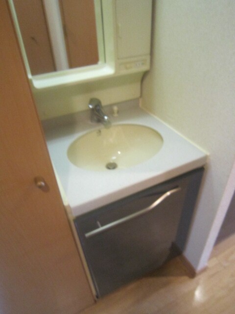 物件内観写真11　(洗面)