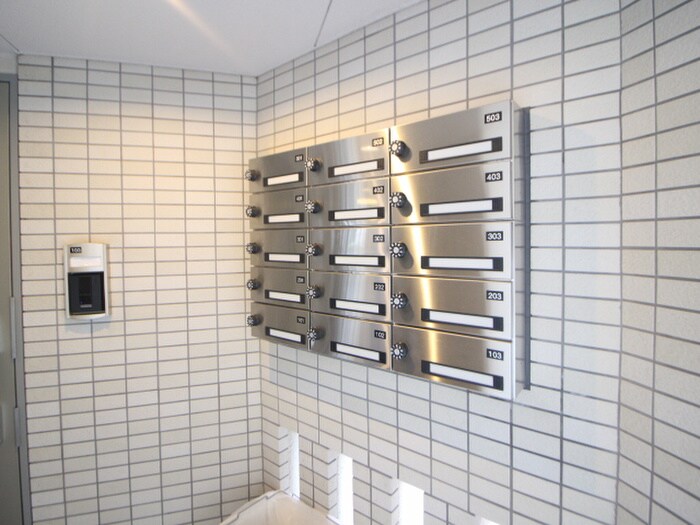 物件外観写真6　(建物設備)