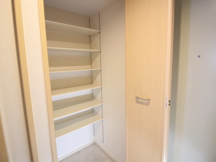 物件内観写真19　(靴箱)