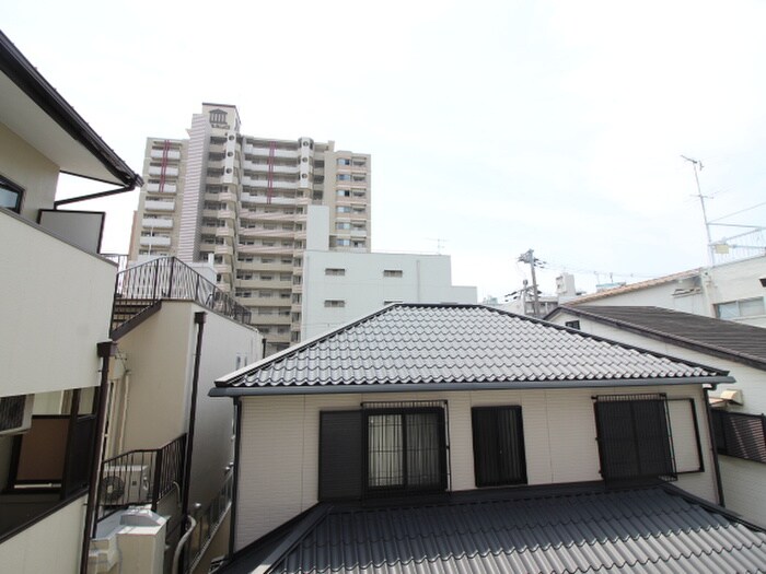 物件内観写真22　(室内からの展望)