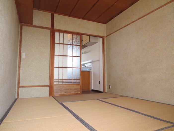 物件内観写真4　(居室)