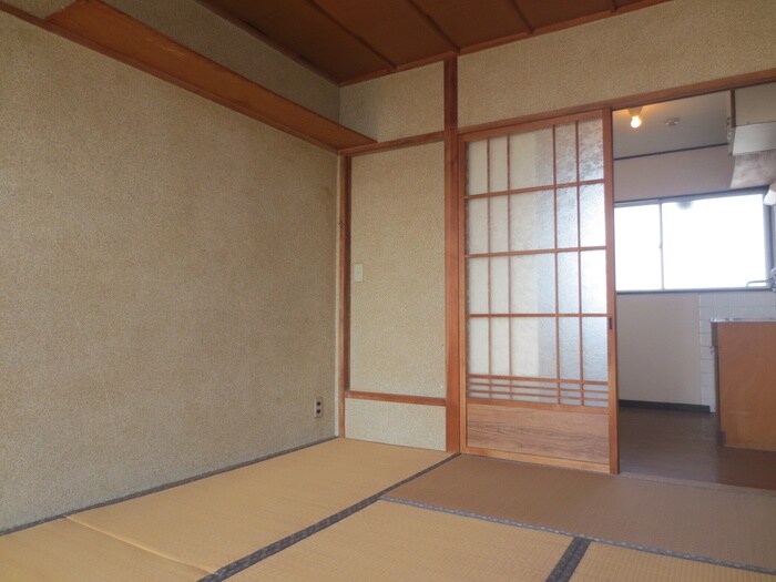 物件内観写真5　(居室)