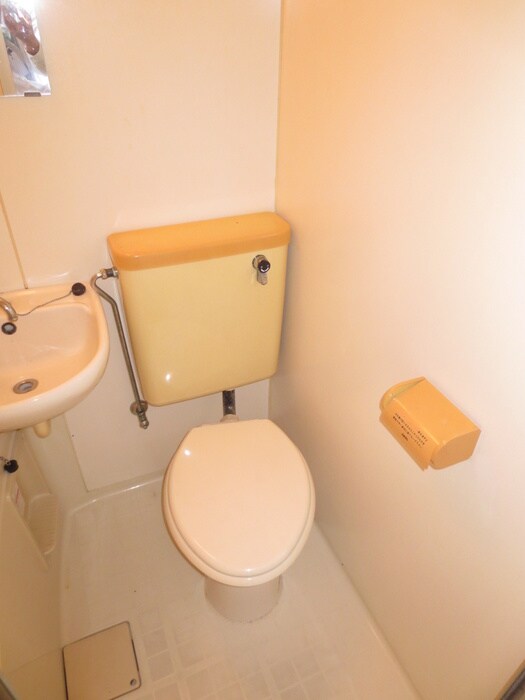 物件内観写真10　(トイレ)