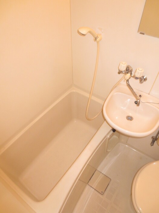 物件内観写真11　(バス／シャワールーム等)