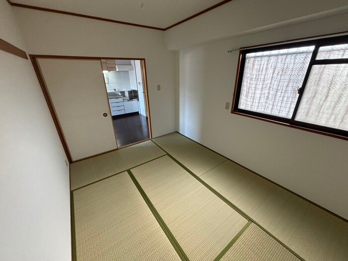 物件内観写真13　(居室)