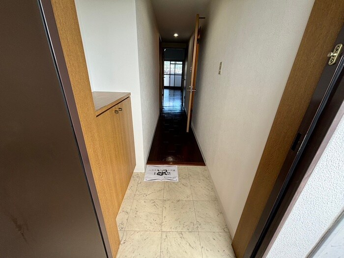 物件内観写真20　(玄関)