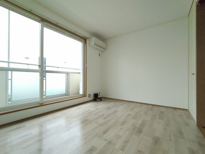 物件内観写真16　(居室)