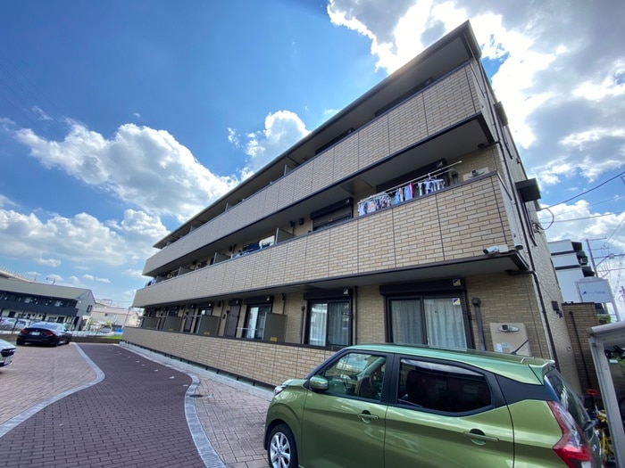 ヴェルドミールの物件外観写真