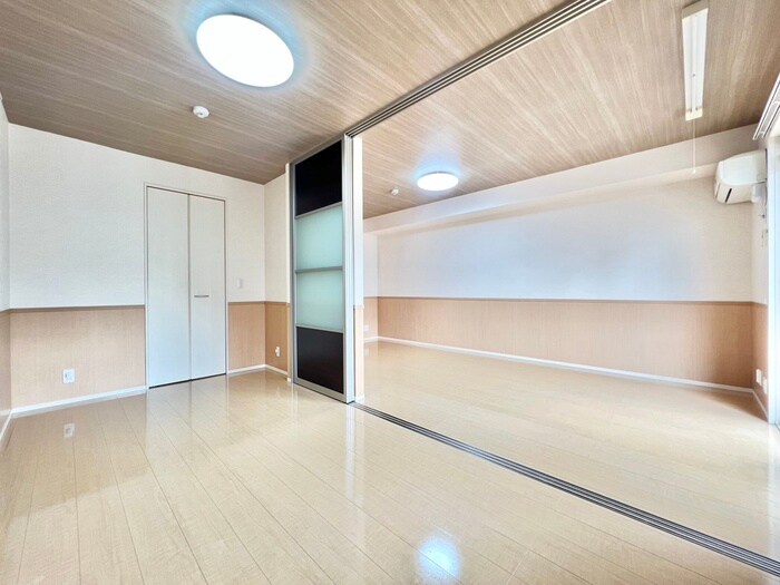 物件内観写真10　(居室)