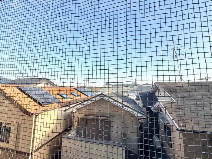 物件内観写真16　(室内からの展望)