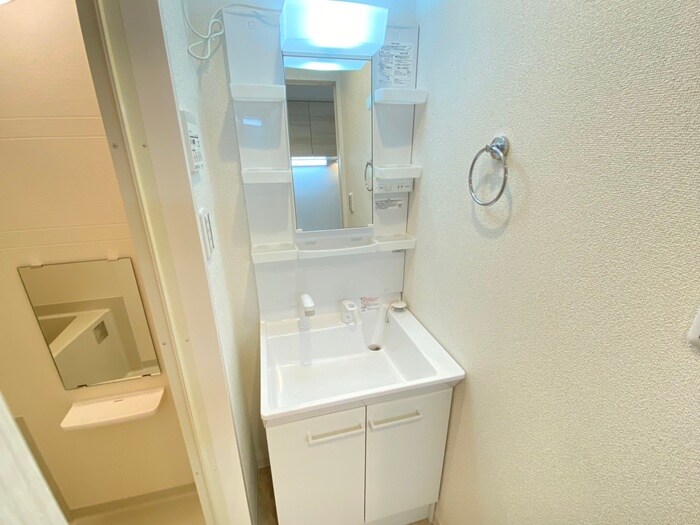 物件内観写真13　(洗面)