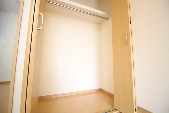 物件内観写真11　(収納)