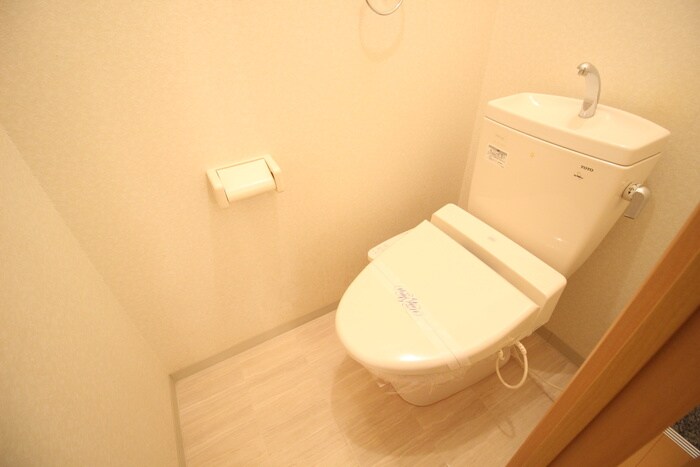 物件内観写真18　(トイレ)