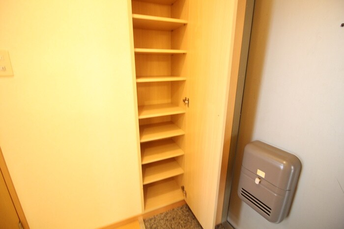 物件内観写真20　(靴箱)