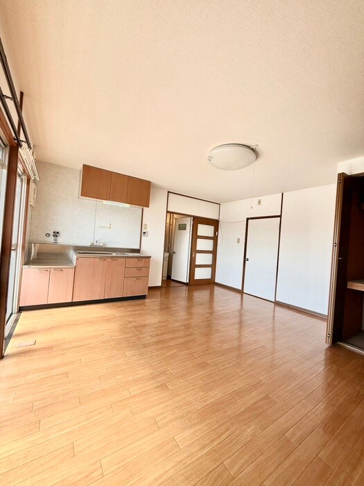 物件内観写真7　(居室)