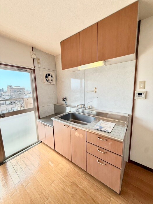 物件内観写真8　(キッチン)