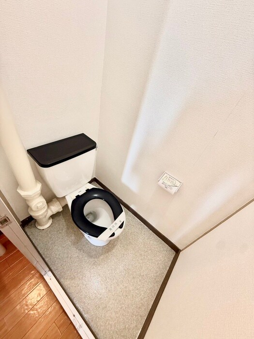 物件内観写真10　(トイレ)