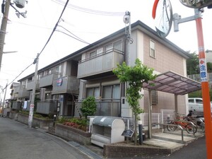 ウエストアップネオメゾン外観写真