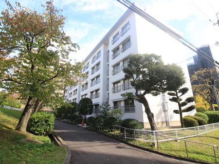 千里竹見台公社A4棟(208)外観写真
