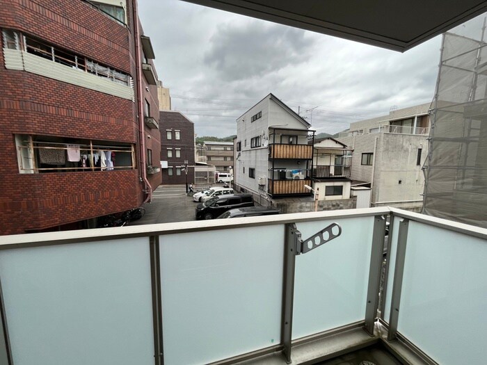 物件内観写真15　(室内からの展望)