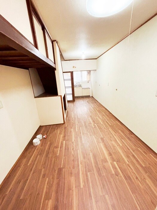 物件内観写真18　(居室)