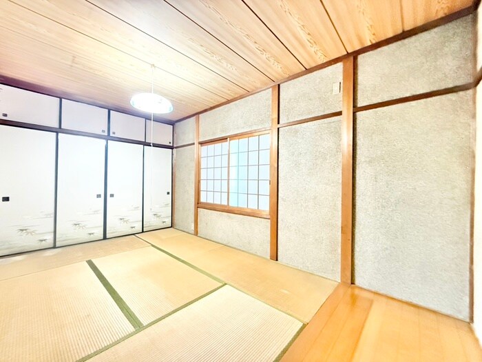 物件内観写真8　(居室)