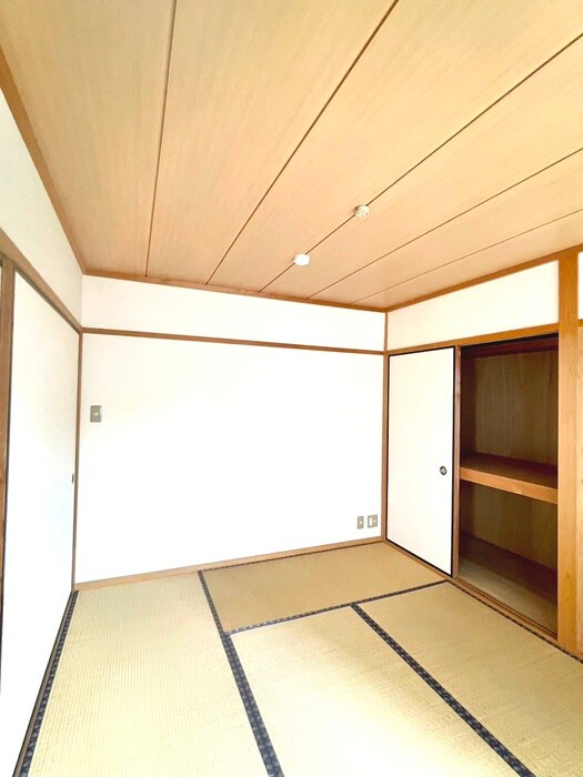 物件内観写真8　(居室)