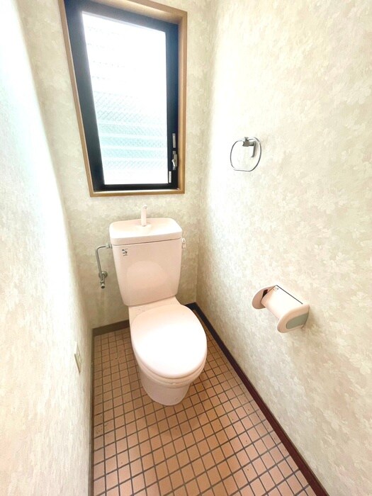 物件内観写真13　(トイレ)