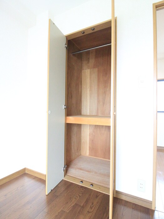 物件内観写真21　(収納)