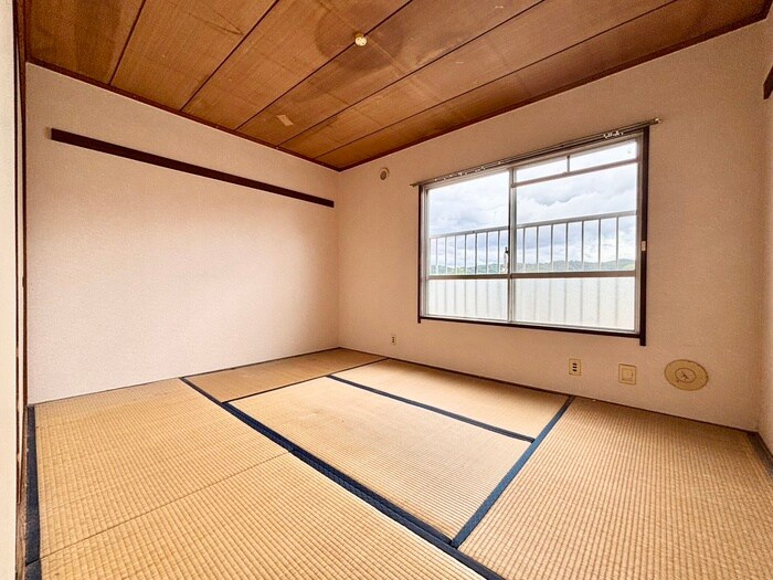 物件内観写真6　(居室)