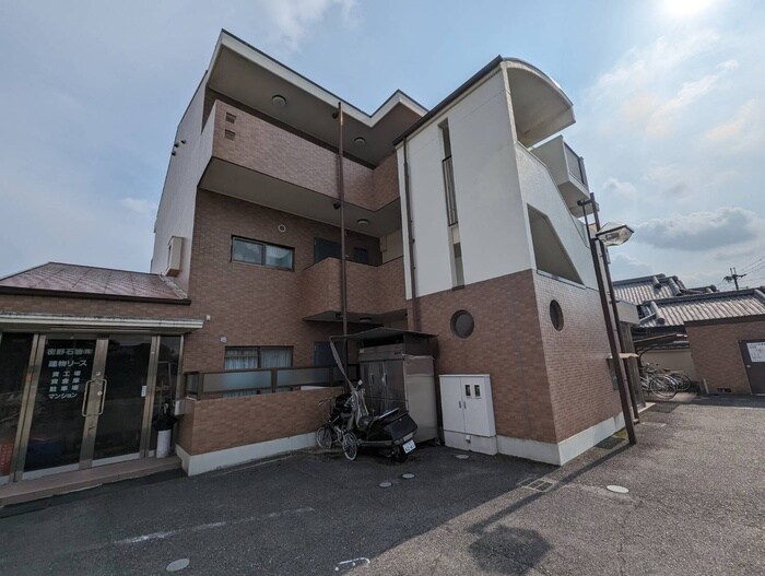 物件外観写真6　(外観写真)