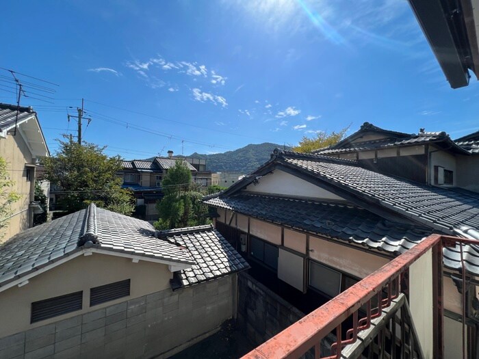 物件内観写真18　(室内からの展望)