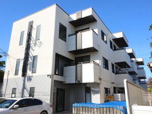 チェリ－コ－ト外観写真