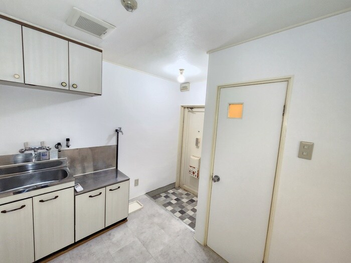 物件内観写真14　(内観写真)