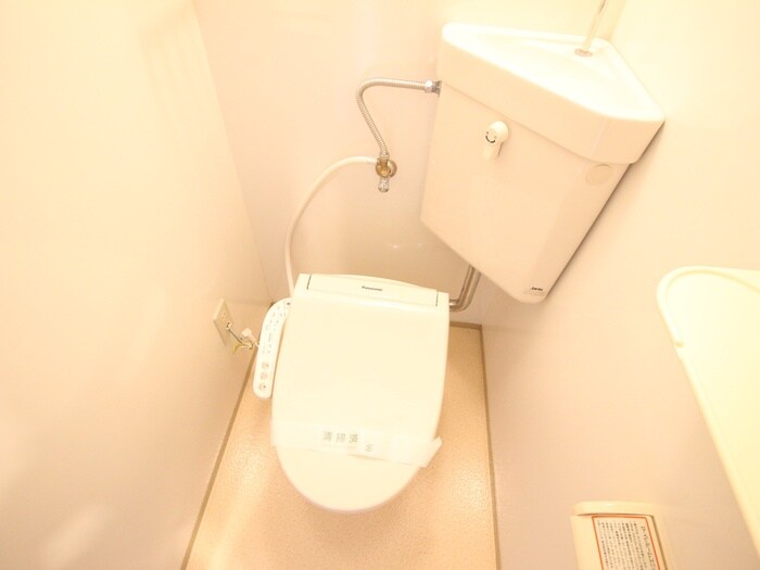 物件内観写真12　(トイレ)