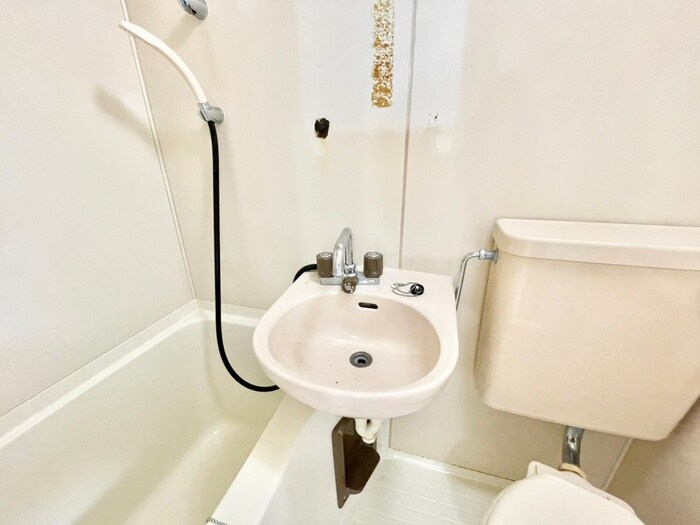 物件内観写真10　(洗面)