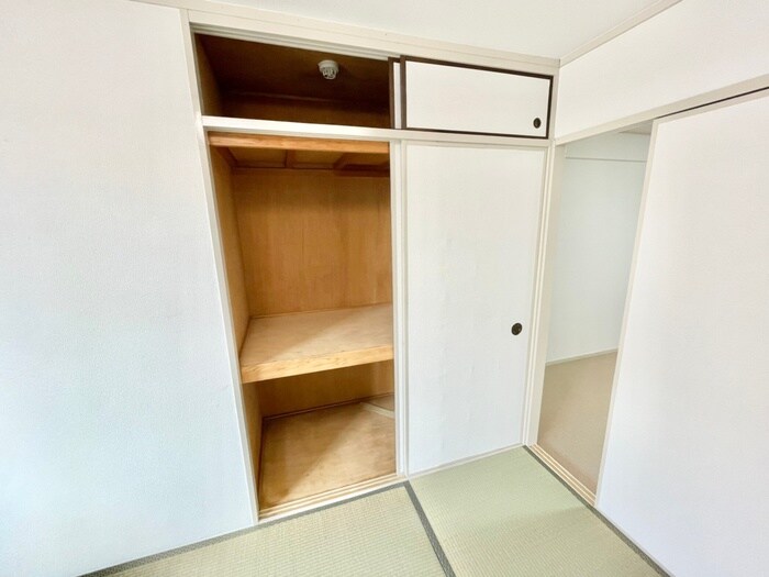 物件内観写真15　(収納)