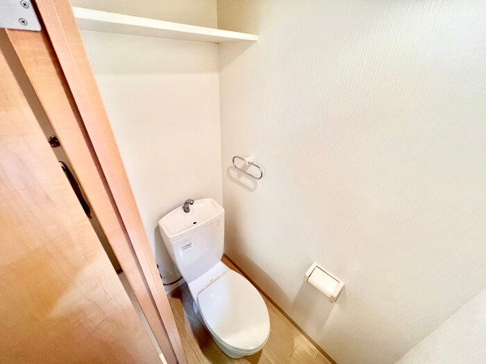 物件内観写真11　(トイレ)