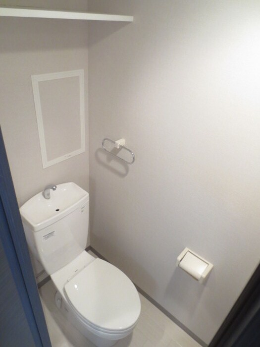物件内観写真13　(トイレ)