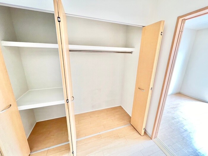 物件内観写真13　(収納)